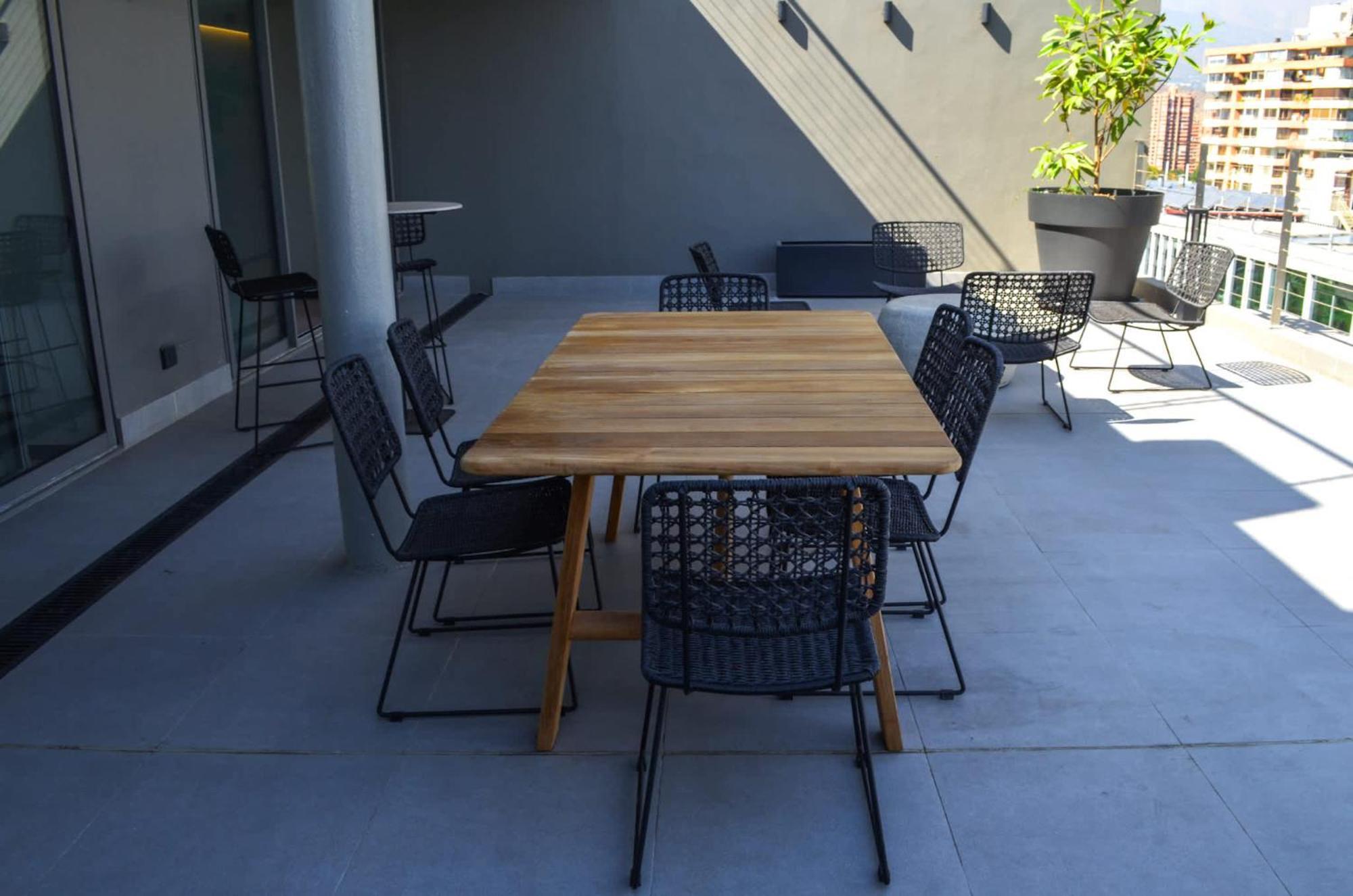 Prime Location Modern 1br Condes Santiago de Chile