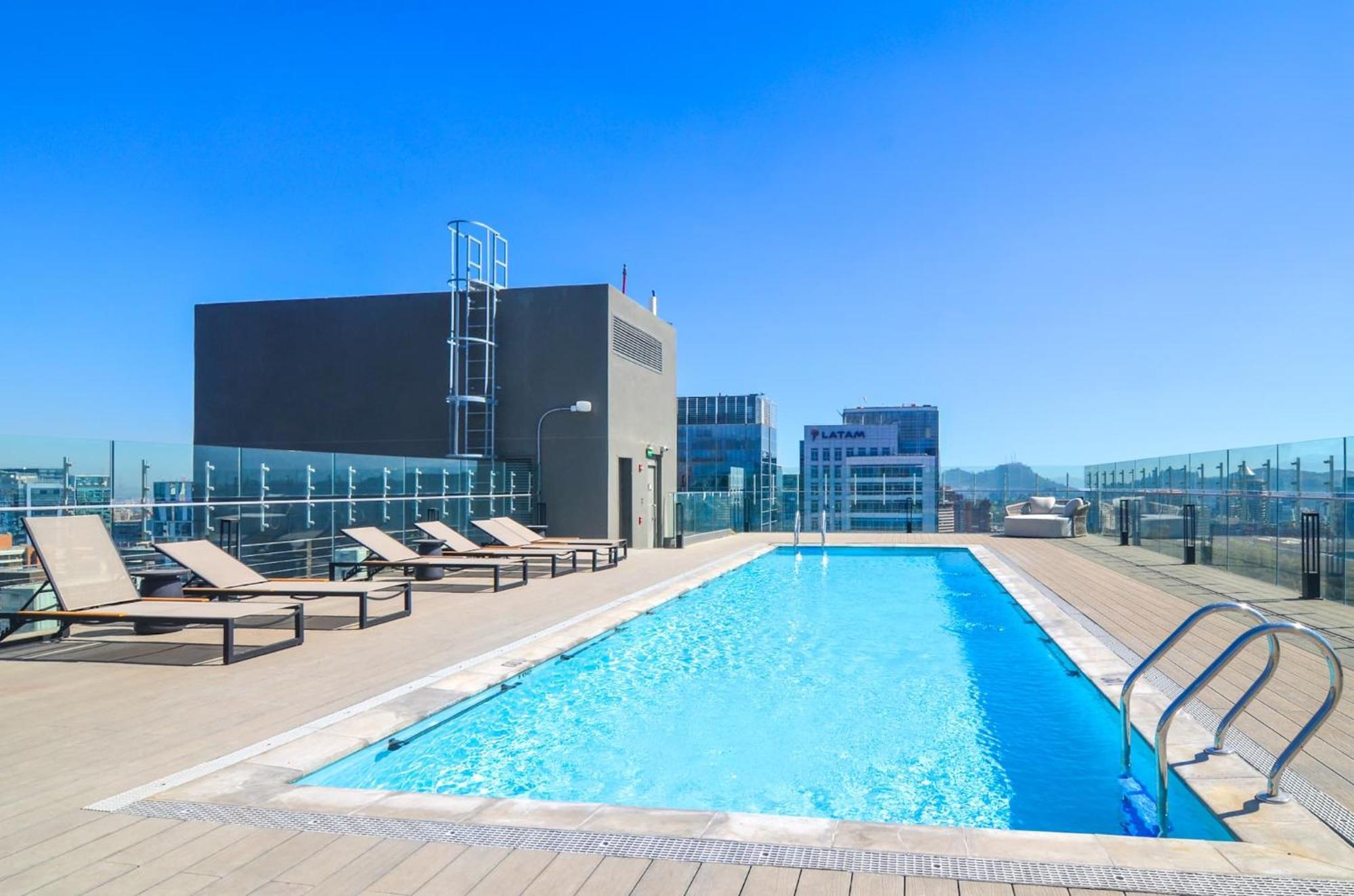 Prime Location Modern 1br Condes Apartamento