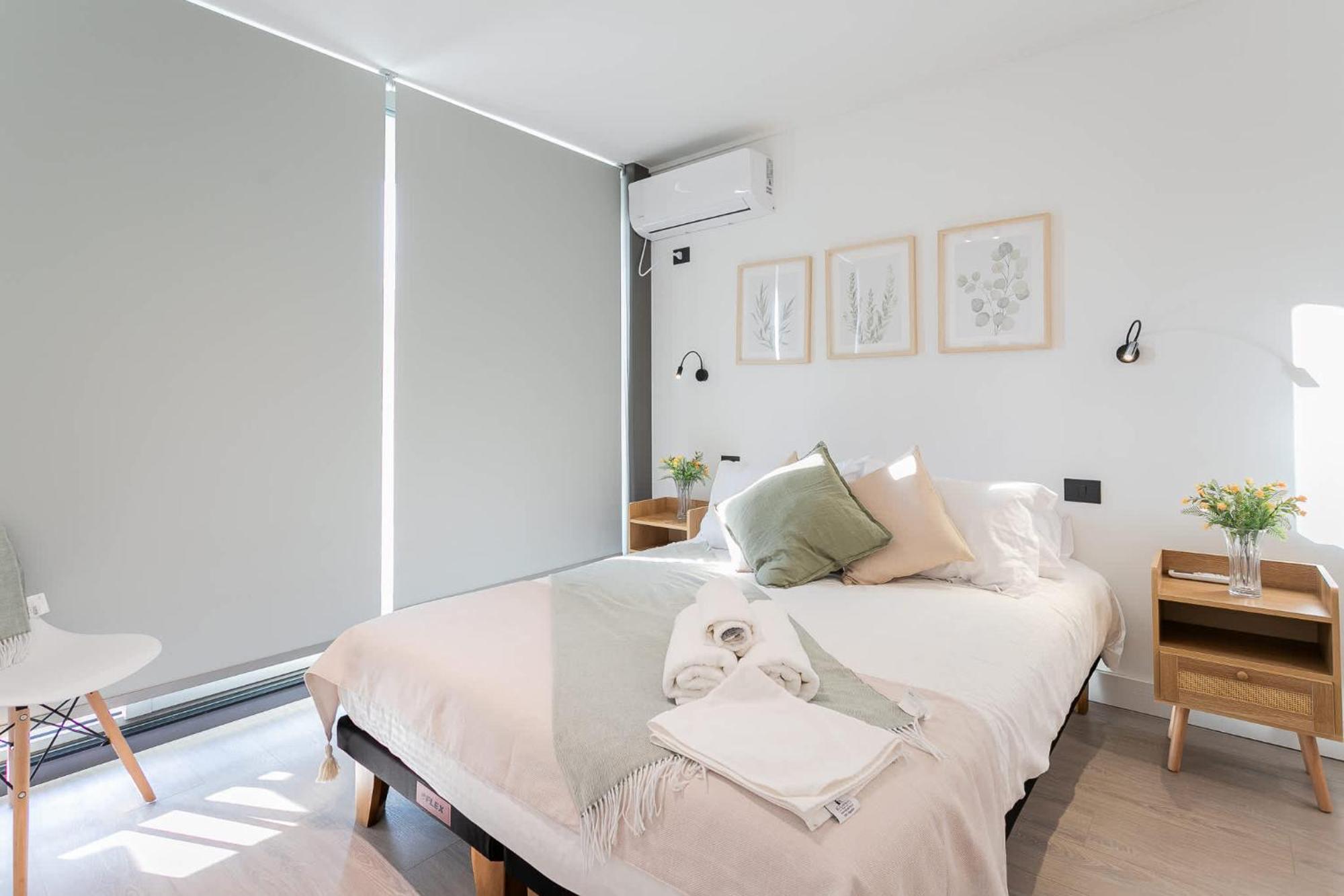 Prime Location Modern 1br Condes *